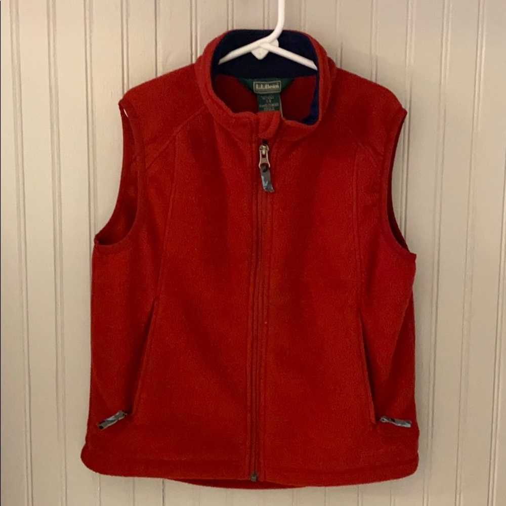 Red fleece LLBean vest